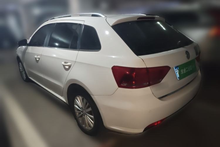 Used Volkswagen Gran Lavida 2013 1.6L Automatic Comfort Model Rear Left 45 Deg