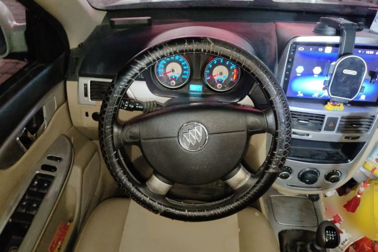 Used Buick Excelle 2015 1.5L Manual Classic Trim Steering Wheel