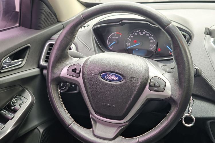 Used Ford Escort 2017 Happiness Edition 1.5L Automatic Fashion Version