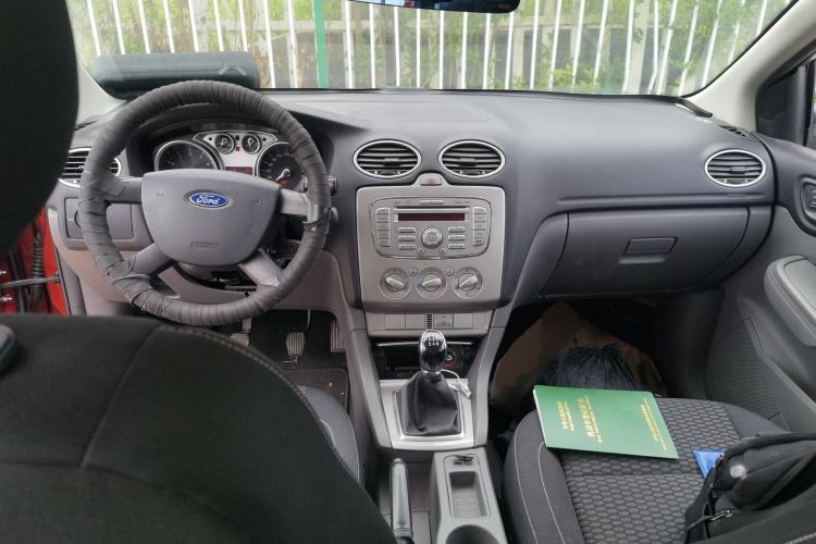 Used Ford Focus 2013 Hatchback Classic 1.8L Manual Base Model