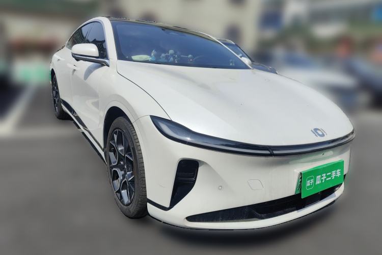 Used CHANGAN NEVO A07 2023 Range-Extended 200 Max Front Right 45 Deg