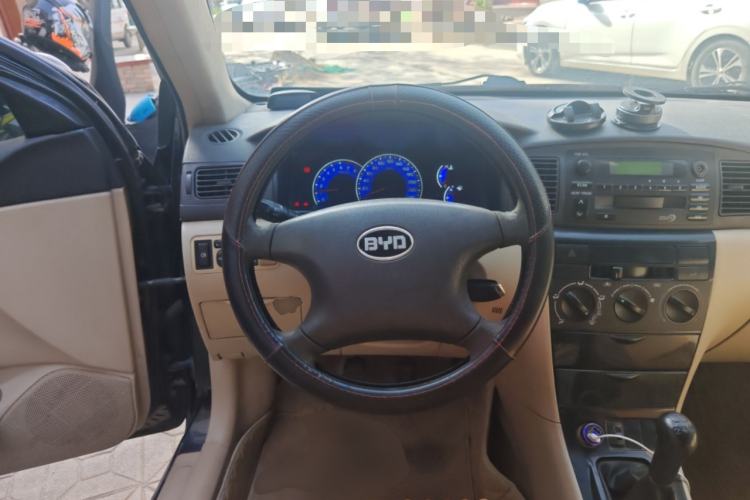 Used BYD F3 2013 1.5L Manual Comfort Model CNG Steering Wheel