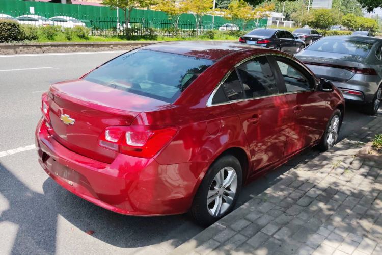 Used Chevrolet Cruze 2015 1.5L Classic SE MT