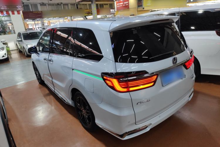 Used Honda Odyssey 2022 2.0L eHEV Sharp Supreme Edition
