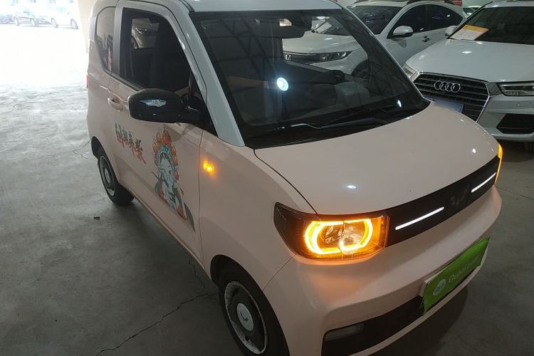 Used Wuling Hongguang MINIEV 2021 Macaron Premium Model – Lithium-NMC Front Right 45 Deg