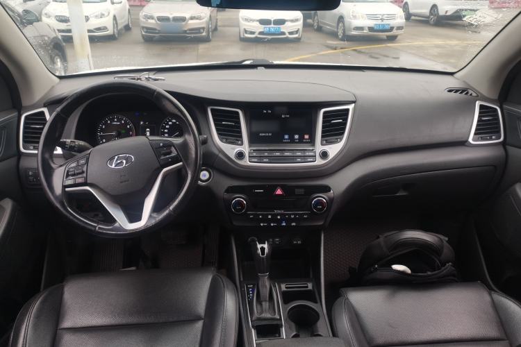 Used Hyundai Tucson 2015 1.6T Dual-Clutch Two-Wheel-Drive Smart Model
