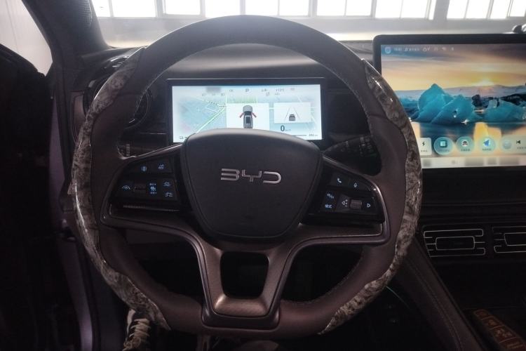 Used BYD Frigate 07 2024 HONOR Edition DM-i 100KM Luxury Model