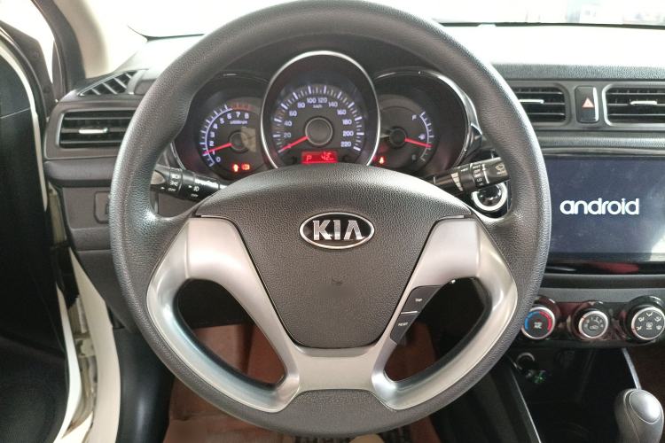 Used Kia K2 2015 Sedan 1.4L Automatic GLS Steering Wheel