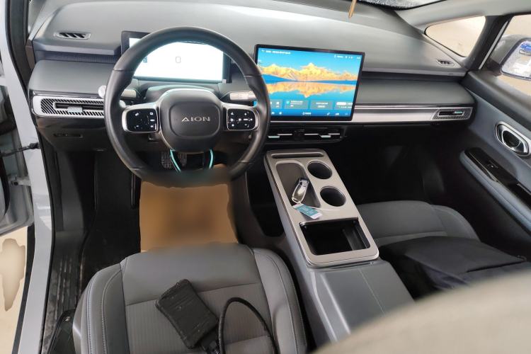 Used AION Y 2023 Plus 510 Enjoy Edition
