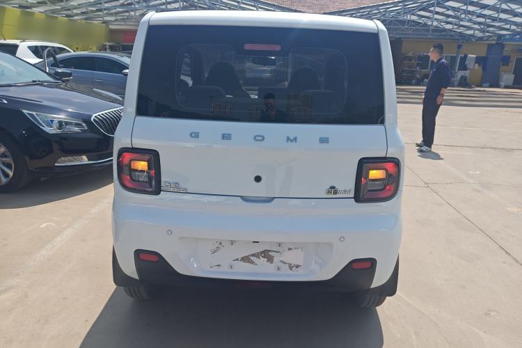 Used Geely Galaxy Panda 2023 Panda Mini 200km Dynamic Bear Rear