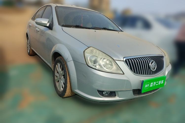 Used Buick Excelle 2011 1.6 LE-MT Front Right 45 Deg