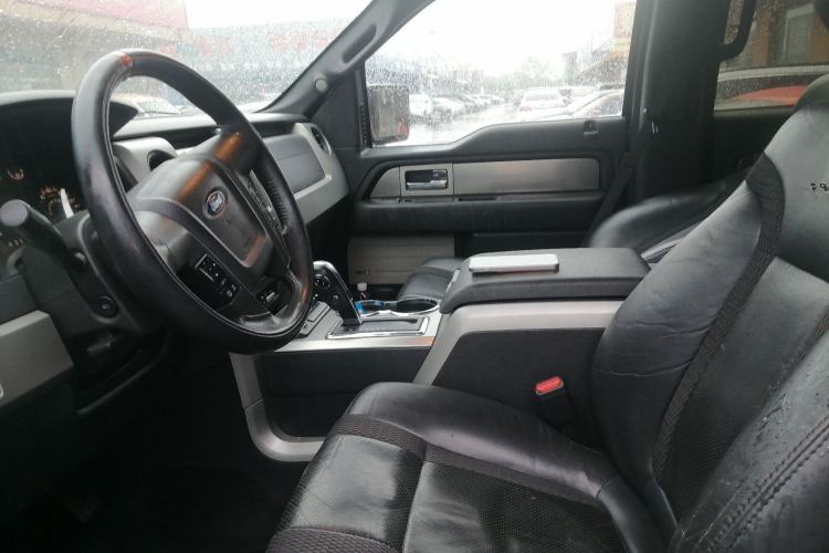 Used Ford F-150 Raptor 2011 6.2L SVT Raptor SuperCrew Left Front Seat