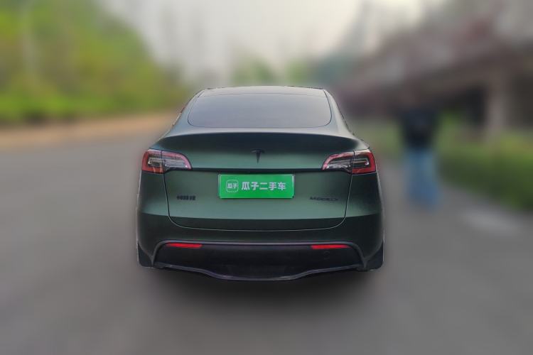 Used Tesla Model Y 2022 Long-Range All-Wheel-Drive Version Rear