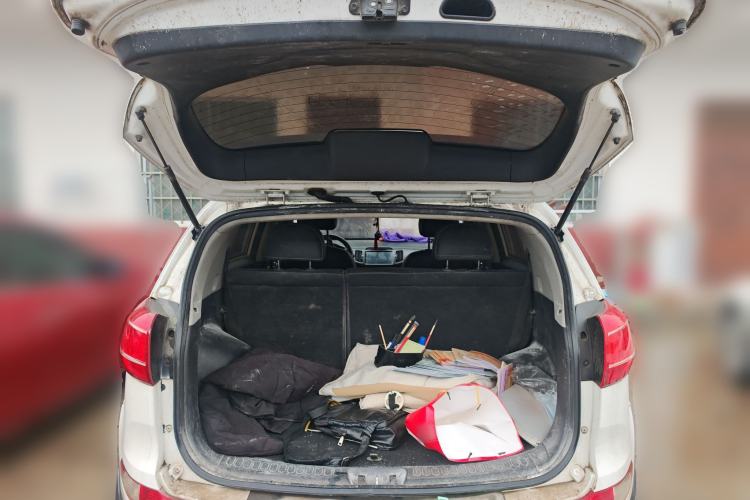 Used Kia Sportage R 2012 2.0L Manual Two-Wheel Drive GLS
