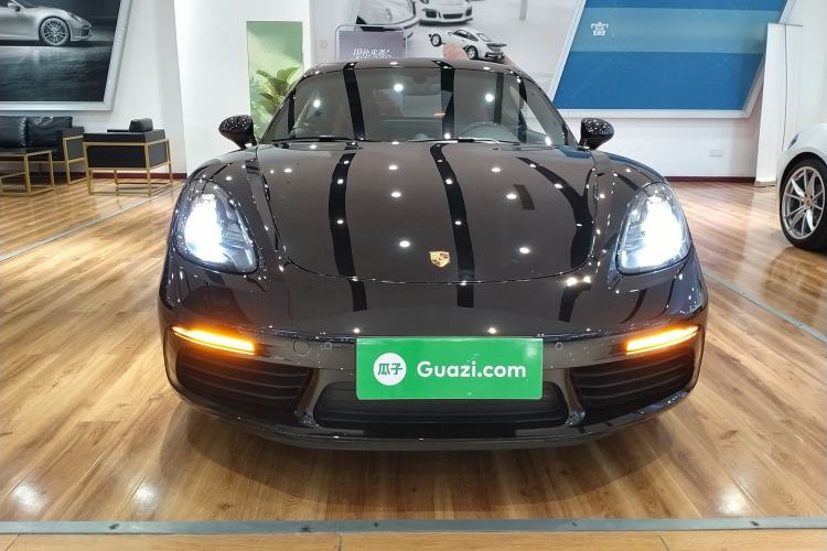 Used Porsche 718 2022 Cayman 2.0T Front