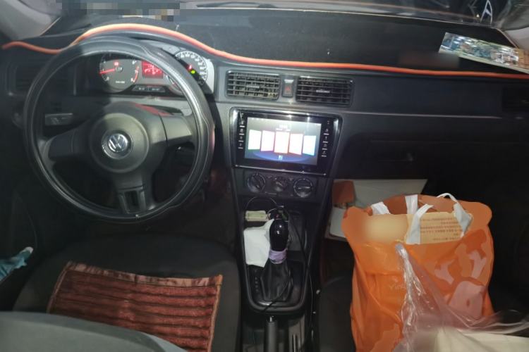 Used Volkswagen Santana 2013 1.6L Automatic Fashion Edition