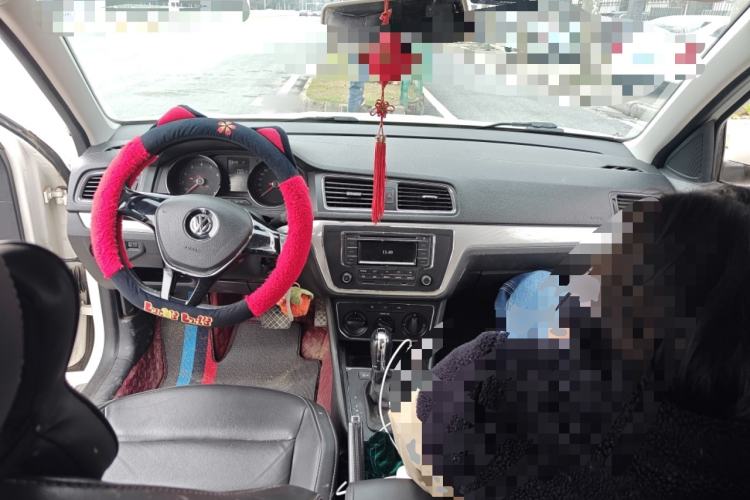 Used Volkswagen Gran Lavida 2015 230TSI DSG Comfort Edition
