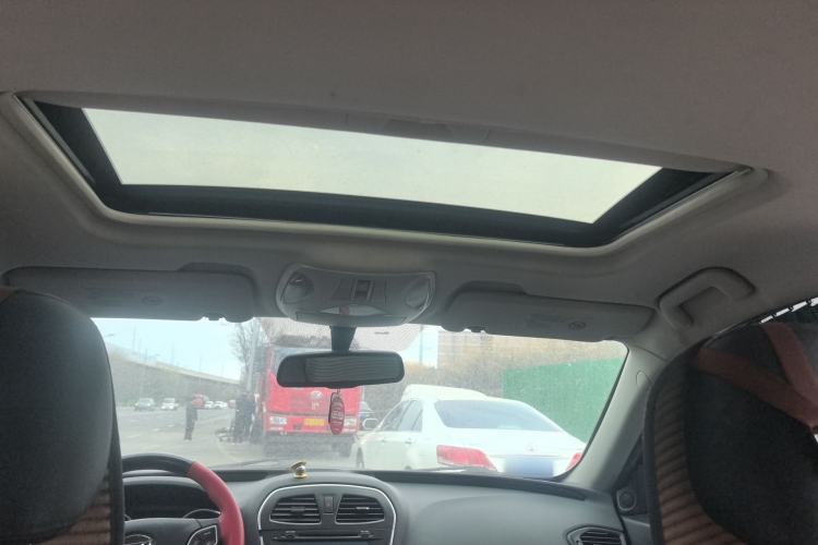 Used GAC Trumpchi GS5 2014 2.0L Manual Two-Wheel Drive Anniversary Value Edition
