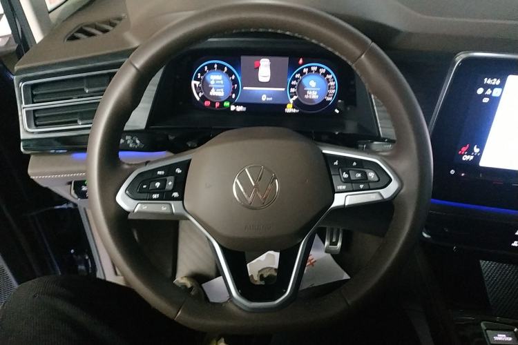 Used Volkswagen Viloran 2024 380TSI Premium Edition Steering Wheel