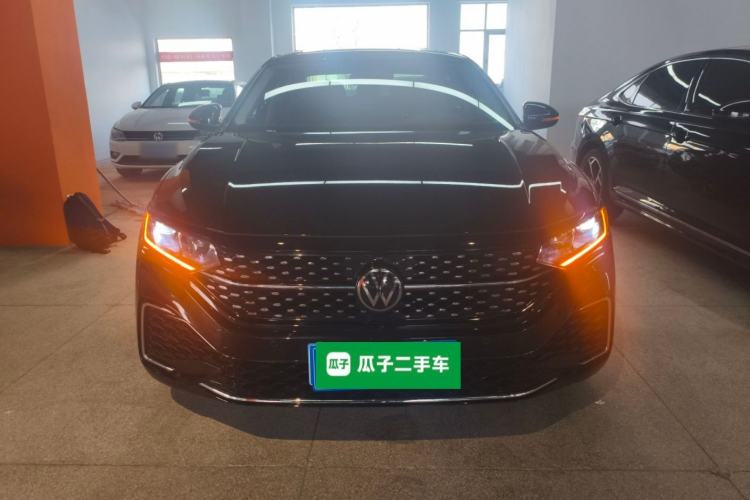 Used Volkswagen Passat 2024 380TSI Starry Dragon Edition
