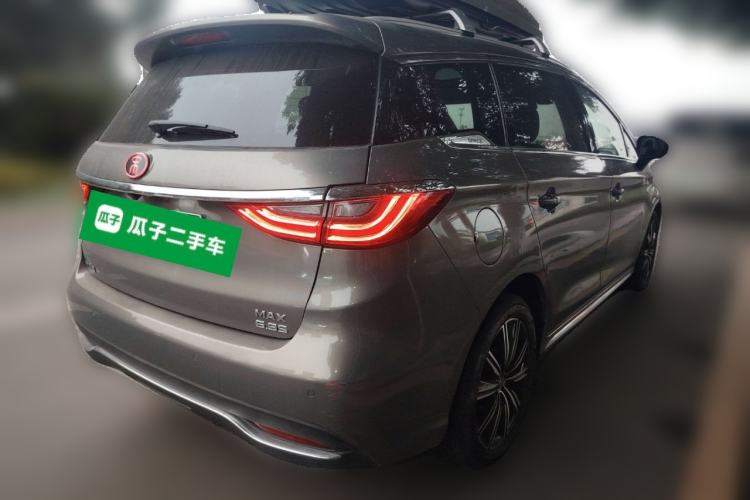 Used BYD Song MAX New Energy 2019 DM 1.5T Smart Connect Zhiyao Model 6-Seater China V Emission Standard
