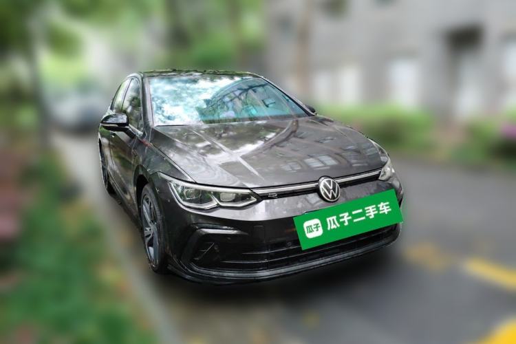 Used Volkswagen Golf 2021 280TSI DSG R-Line Front Right 45 Deg