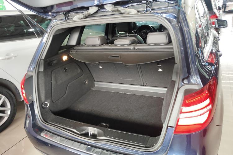 Used Mercedes-Benz B-Class 2017 B 200 Fashion Model
