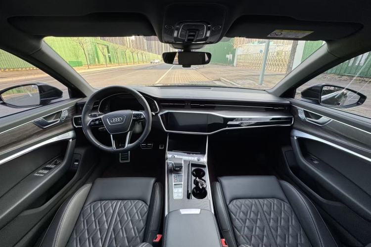 Used Audi A6L 2025 45 TFSI quattro Prestige Dynamic Edition
