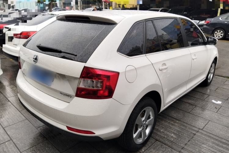 Used Skoda Rapid Spaceback 2019 1.5L Automatic Comfort Edition Rear Right 45 Deg