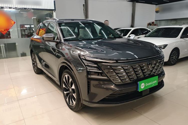 Used CHANGAN CS75 PLUS 2025 4th Generation UItra 2.0T New Blue Whale Engine – Wind Style
