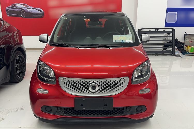 Used smart forfour 2016 0.9T 66 kW Pioneer Edition