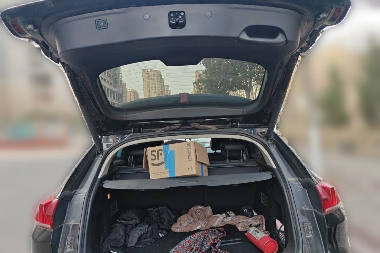 Used Wey VV5 2017 2.0T Ultra-Luxury Version
