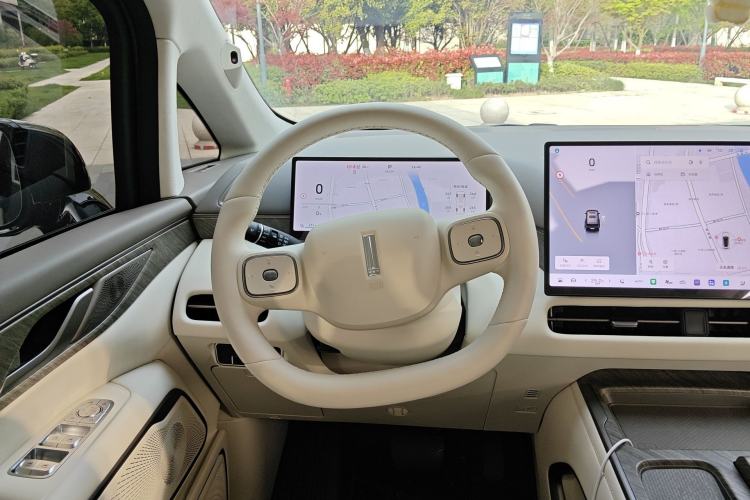 Used Wey Gaoshan 2025 Four-Wheel Drive Alpine 8