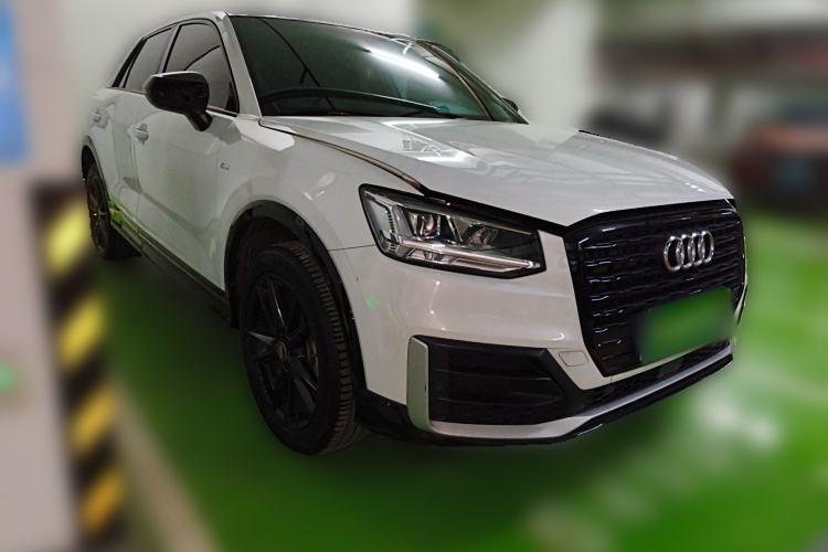 Used Audi Q2L 2021 35 TFSI Progressive Dynamic Edition Front Right 45 Deg