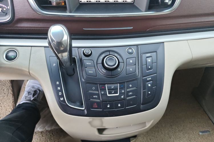 Used Buick GL8 2018 28T Prestige Version China VI Standard