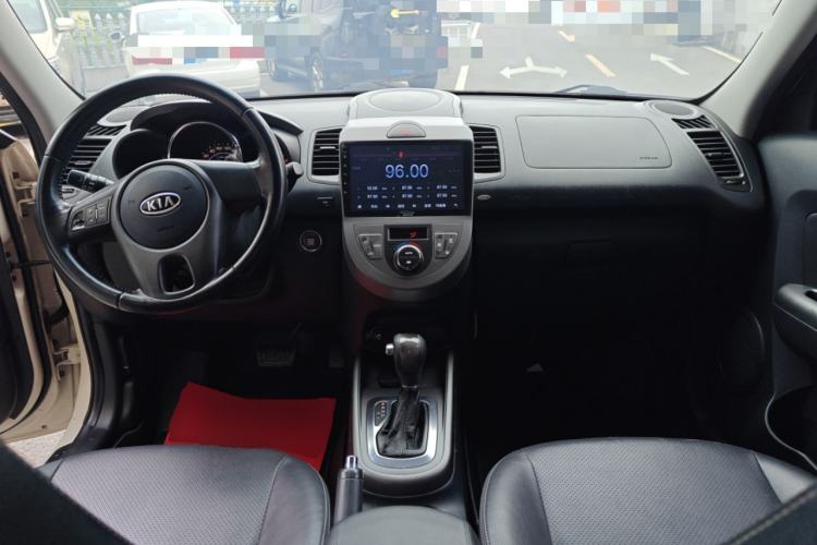 Used Kia Soul 2013 1.6L AT Premium
