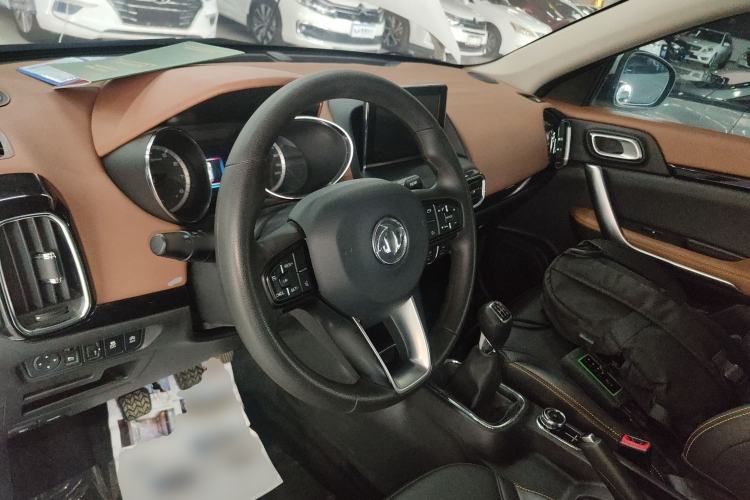 Used Dongfeng Aeolus AX4 2017 1.6L Manual ChaoShang Model
