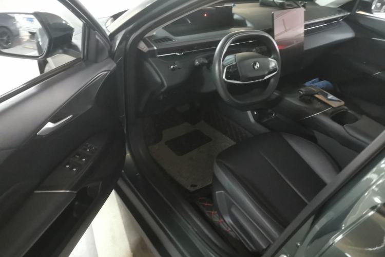 Used CHANGAN Eado DD 2023 Blue Whale NE 1.5T GDI DCT Luxury Edition
