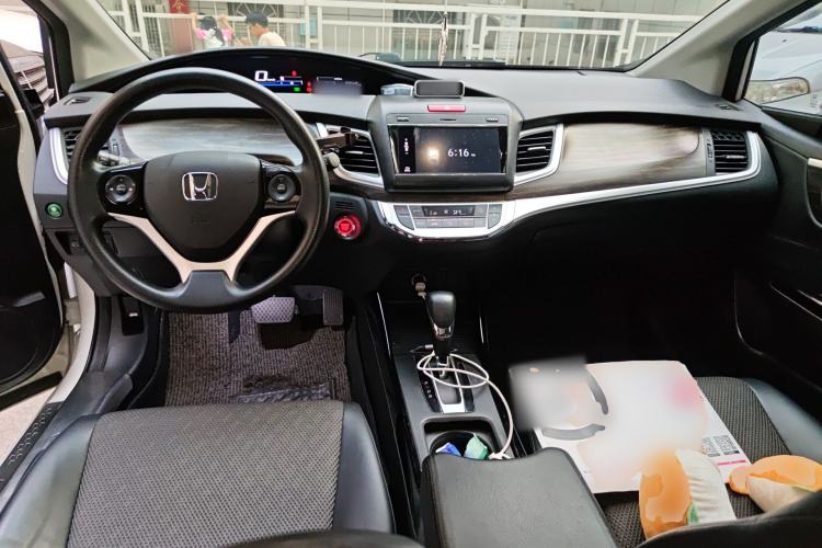 Used Honda Jade 2017 210TURBO CVT Fashion Edition 5-seater Center Console