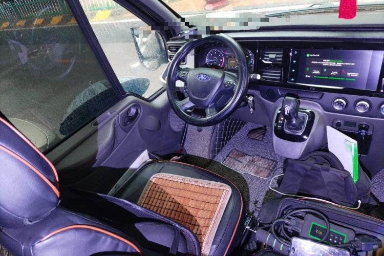 Used Ford Transit Custom 2021 2.2T Automatic Logistics Vehicle Pro Short Wheelbase 6-Seater Mid-Roof China VI Standard