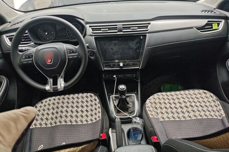 Used Roewe i5 2020 1.5L Manual 4G Connect Luxury Edition
