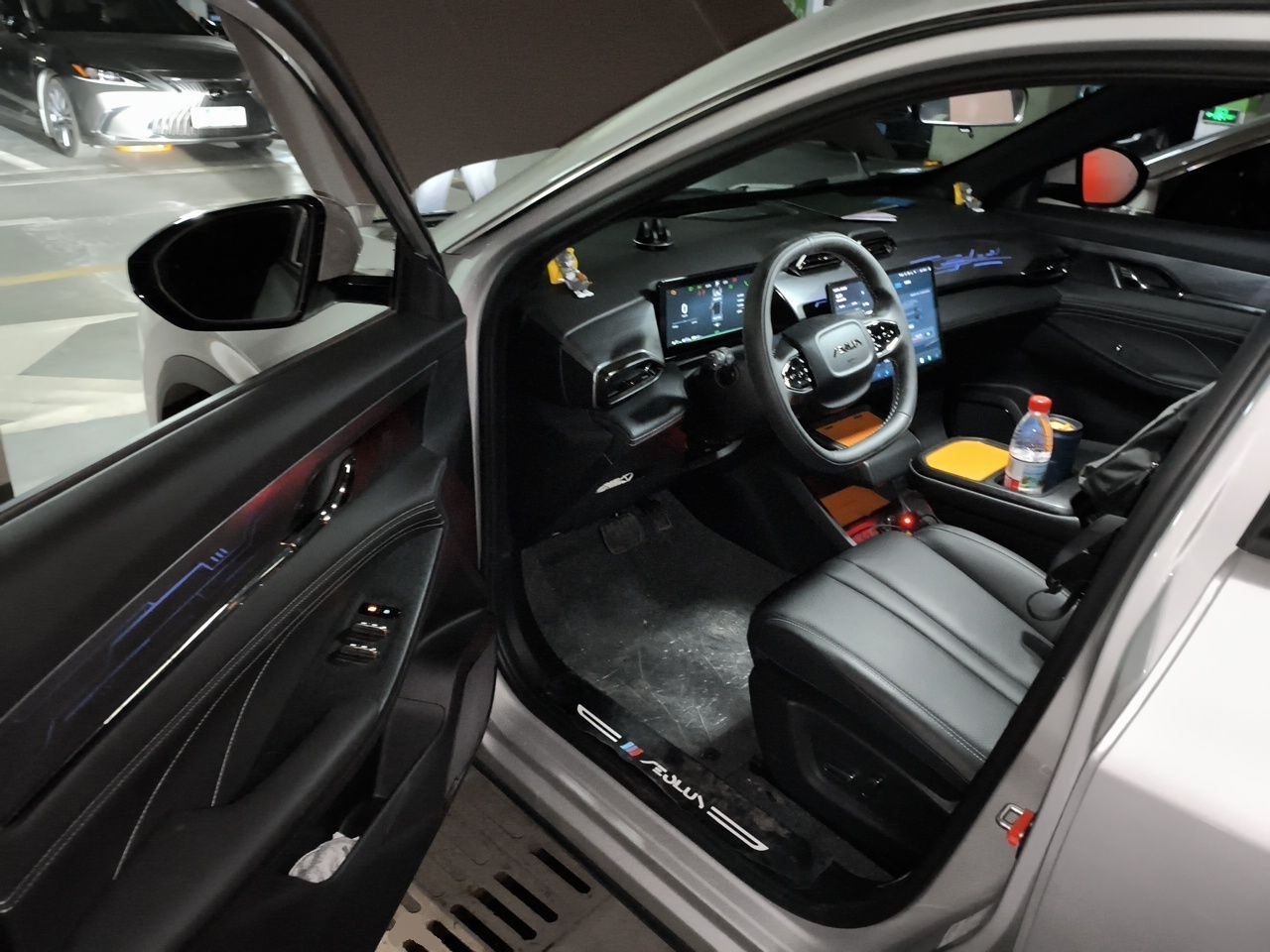 Dongfeng Aeolus L7 New Energy 2024 205 Plus — снимка 16