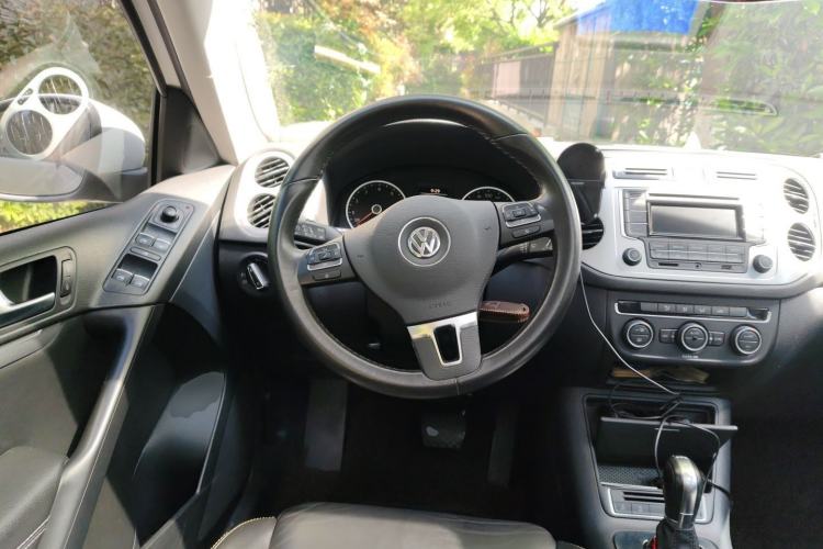 Used Volkswagen Tiguan 2016 280TSI Automatic Two-Wheel Drive Silk Road Comfort Edition
