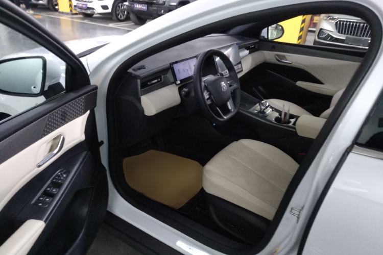 Used BYD Qin PLUS 2025 DM-i Smart Drive 55KM Beyond Model