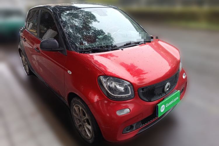 Used smart forfour 2016 1.0L 52 kW Dynamic Edition
