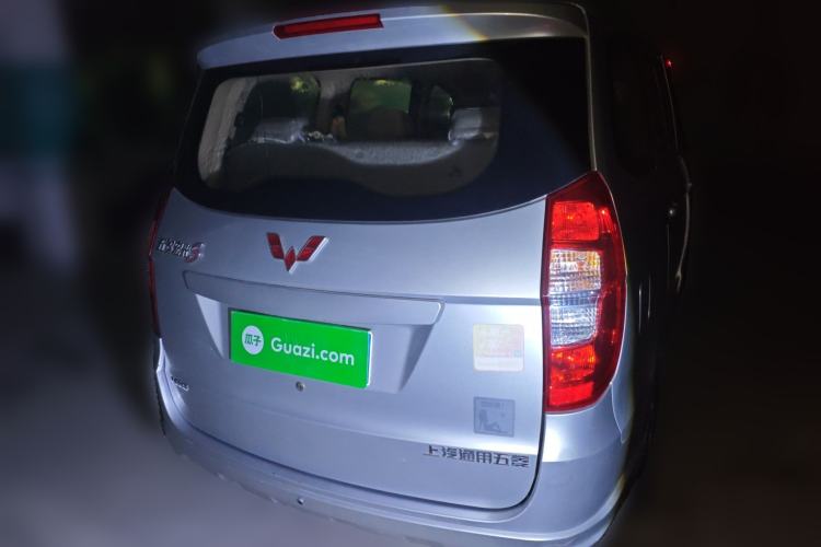 Used Wuling Hongguang 2014 1.5L S Standard Version Rear
