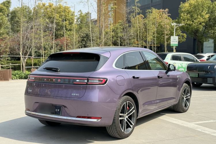 Used Hima AITO M5 2025 Extended-Range Ultra All-Wheel-Drive Version Exterior 5