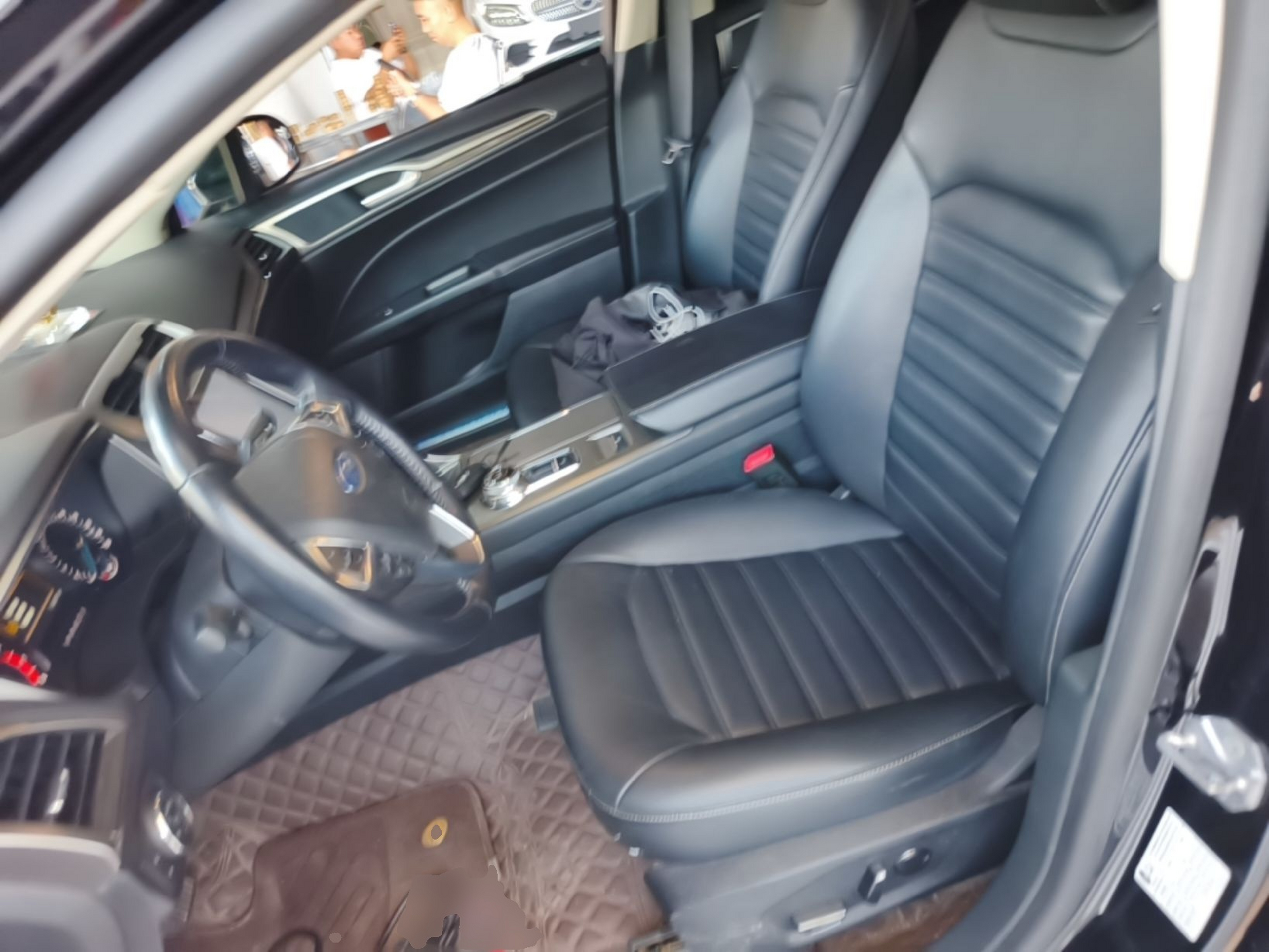 Interior delantero