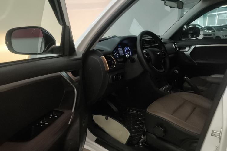 Used Chery Tiggo 3 2020 Million Global Edition 1.5L Manual Elite Model Driver Seat