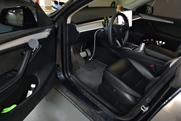 Used Tesla Model Y 2024 Rear-Wheel-Drive Version